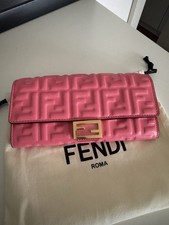Fendi Baguette Portemonnaie / wallet on Chain...