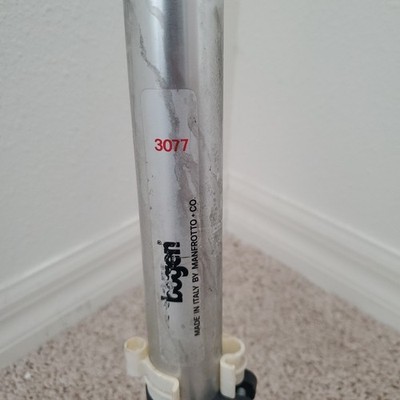 BOGEN MANFROTTO ADJUSTABLE ALUMINUM WALL MOUNTED BOOM ARM #3077 