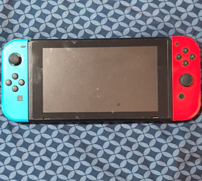 Nintendo Switch HAC-001 32GB Console Neon Red/Blue Joy-Con Dock Accessories