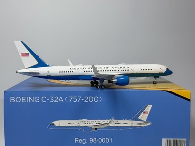 U.S Air Force (USAF) Boeing 757-200 (C-32A) 1:200 NG Models 98