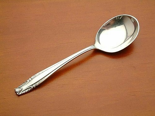 Stradivari by Wallace Sterling Silver individual Cream Soup Spoon 6 1/8" - Zdjęcie 1 z 2