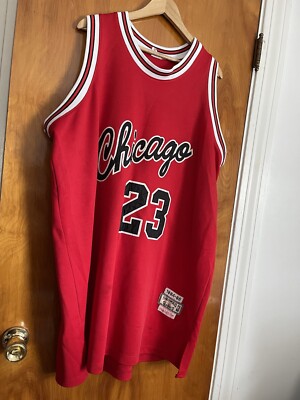 Vintage NBA Chicago #23 Michael Jordan(Mitchell &Mess 84-85)Size