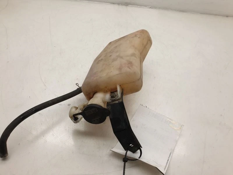 01-07 MONTAJE DEPÓSITO REFRIGERANTE RADIADOR TOYOTA SEQUOIA 4.7L 8CYL Foto 2 de 4