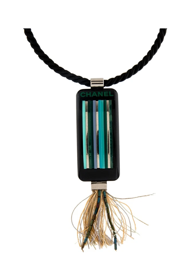 2005 Chanel Spring Runway Necklace - Image 3 of 4