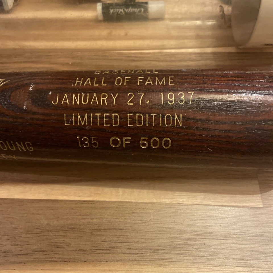 1937 HALL OF FAME BROWN GOLD HOF BAT 135/500 Connie Mack, Cy Young, Morgan G. Bu - Image 2 of 4