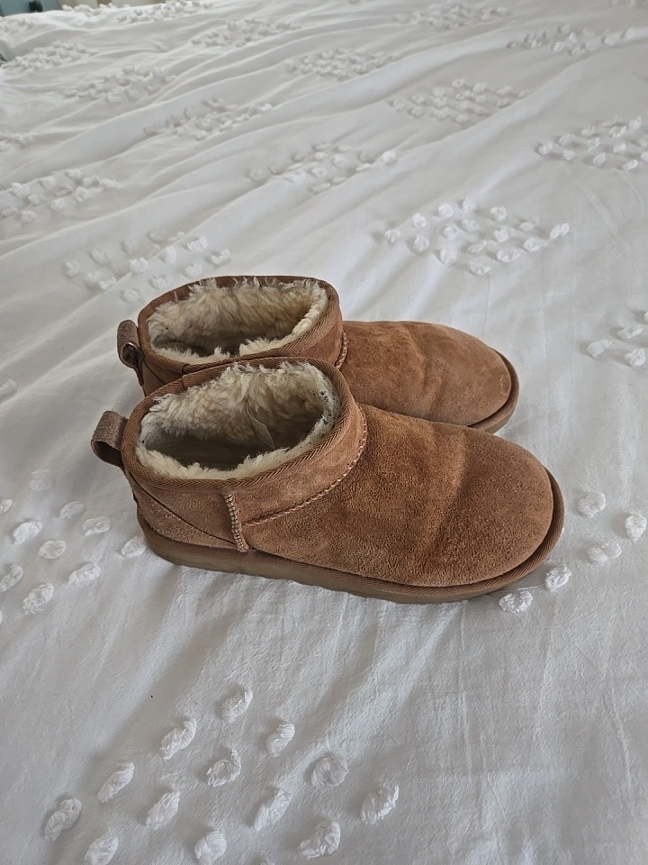 UGG Chestnut Micro Mini  Boot Size 7 - image 1