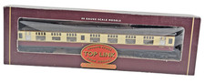 Hornby R4068 OO Gauge BR Mk1 Composite Coach Eastern Region Maroon & Cream Boxed