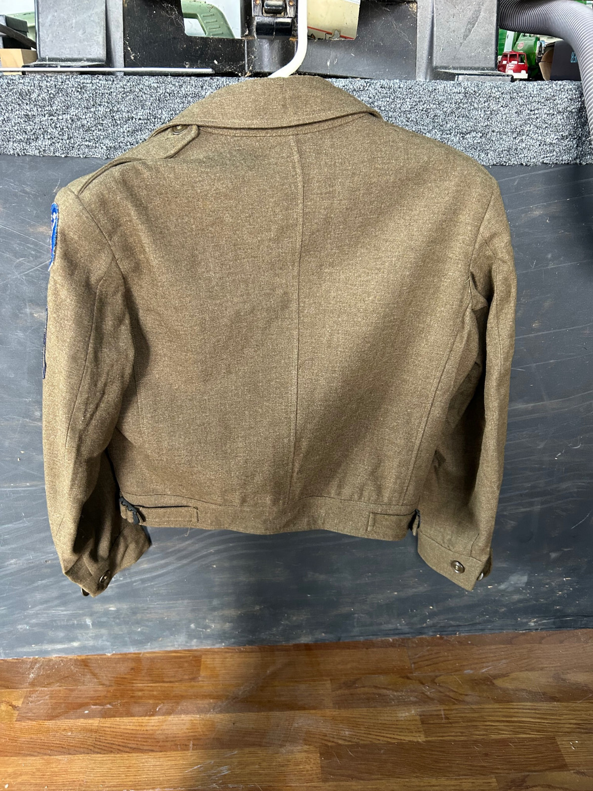 Picture 2 of 4
