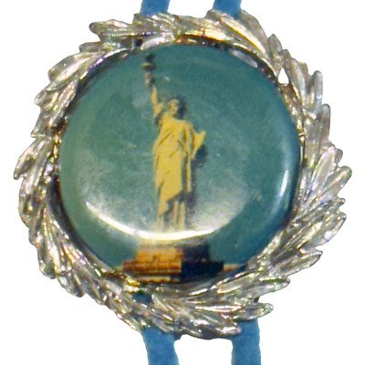 Patriotic Silver Colored Bolo Tie - Statue Of Liberty Centerpiece - Silver Tips 
