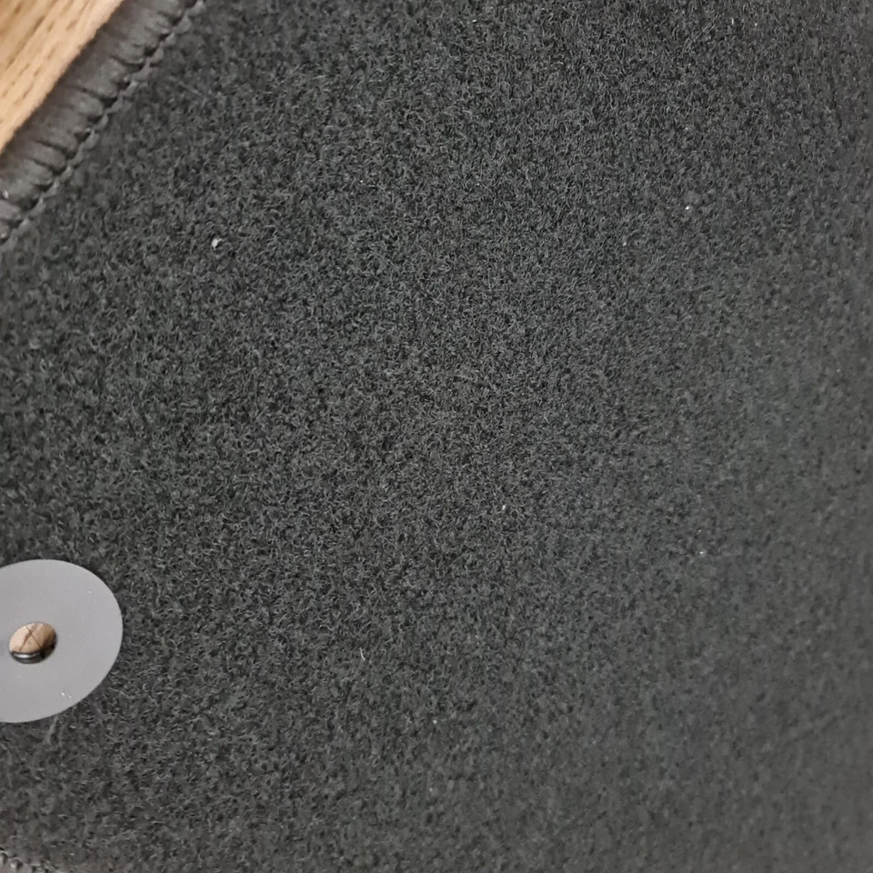 NEW Seat Leon 2005 2012 Carpet Velour Floor Mats Waterproof All Season LHD Black - Image 2 of 4