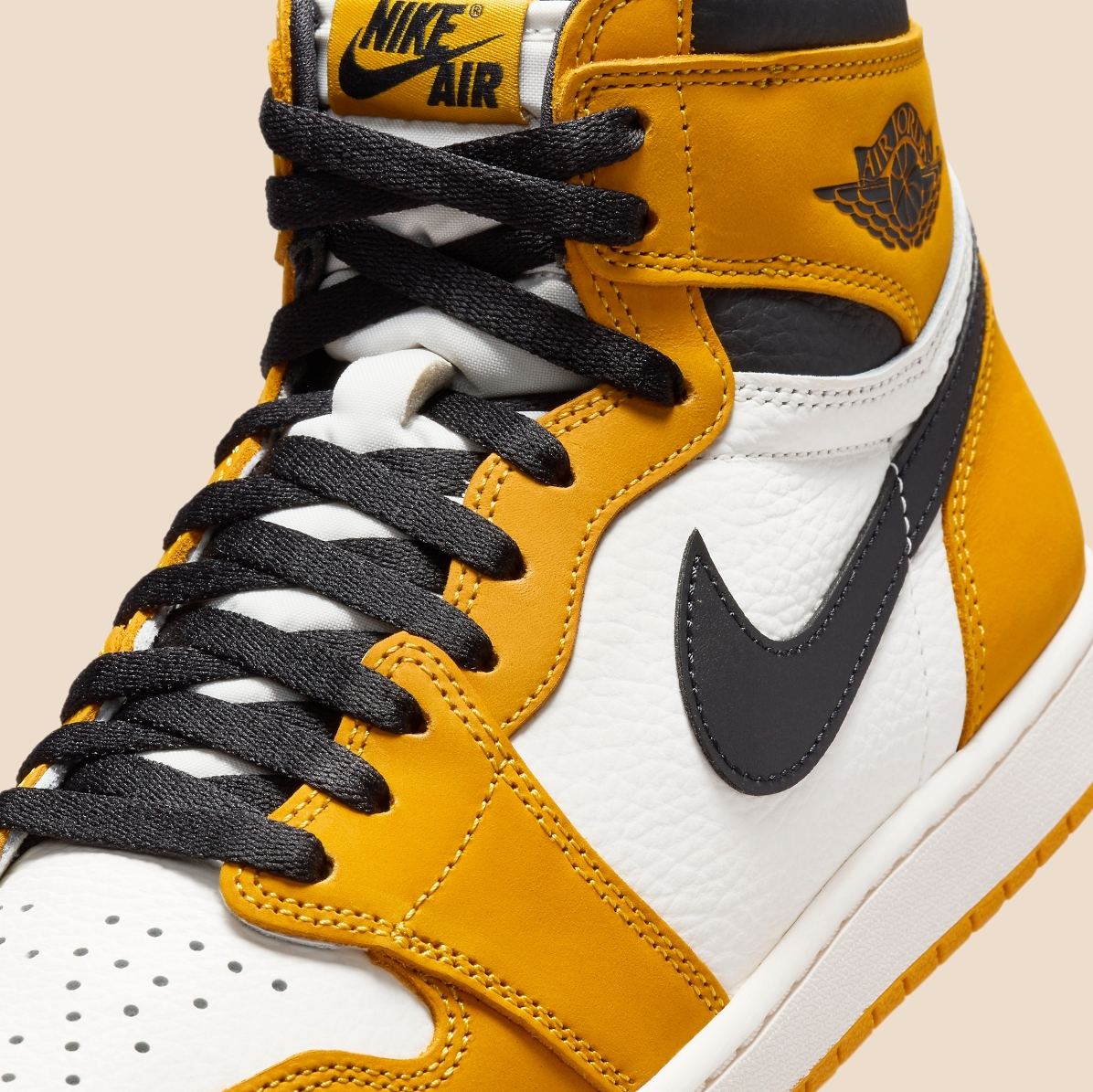 Jordan 1 Retro High OG 'Yellow Ochre' Black White Sail DZ5485-701