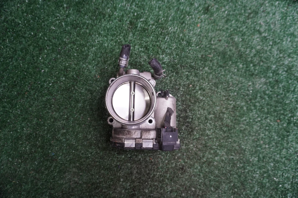 Hyundai Tucson 2020 2,4 L carrocería del acelerador fabricante de equipos originales kilometraje único TX42J4 Foto 2 de 4