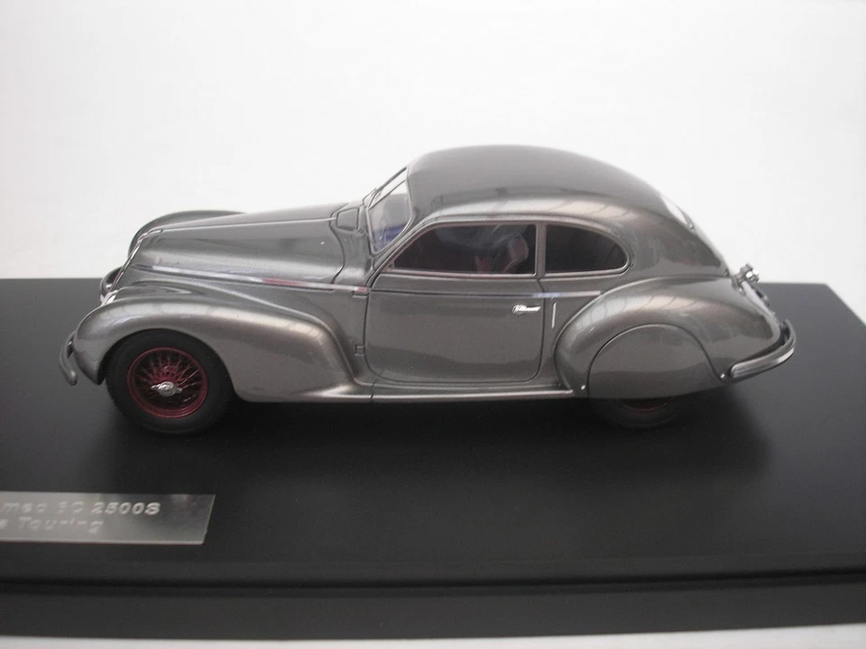 ALFA ROMEO 6C 2500S BERLINETTA TOURING 1939 GRAU  1/43 MATRIX MX40102-263 NEU - Bild 3 von 4