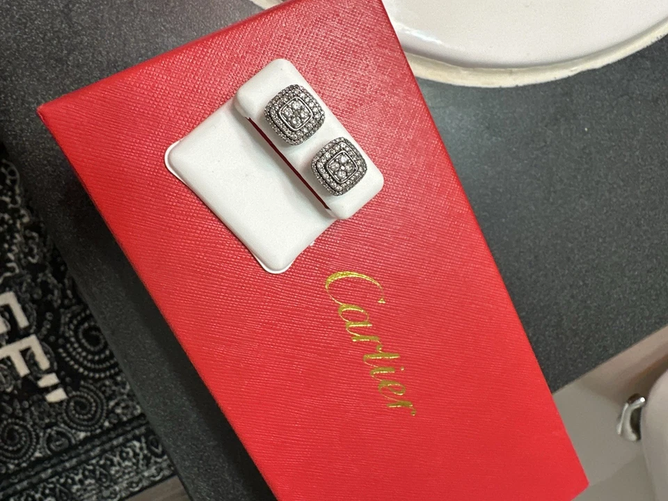 Pendiente de diamantes naturales de 1 quilate Foto 2 de 4