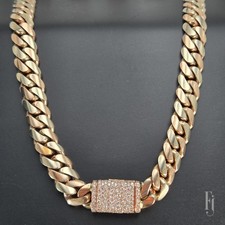 24in. 14k Gold Chain Necklace with 0.5ctw of Round White Diamonds