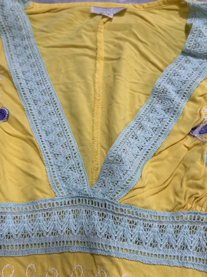 Mini Vestido Túnica Amarillo Debbie Katz Mujeres Algodón Bordado Playa Usado en Excelente Condición Foto 3 de 4