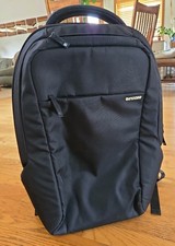 Incase Icon Slim Pack - Laptop Backpack - Bla...