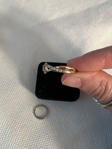 Kay Jewelers engagement ring set, silver and rose gold, round diamond with halo - Picture 4 of 6