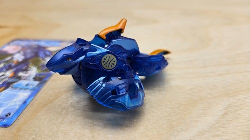 Bakugan Legends - Sharktar B500 Aquos - Picture 2 of 7