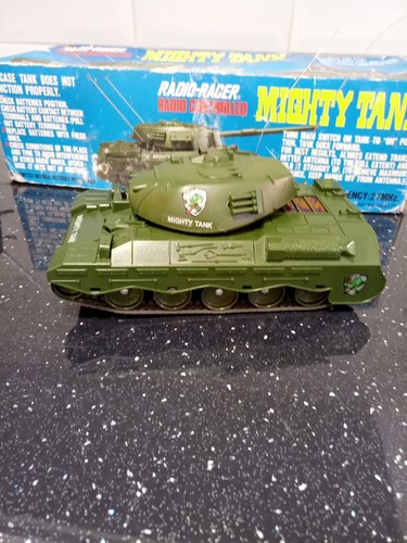 Tank RC Taiyo Japan Mighty Tank Radio Racer Vintage * SPARES OR REPAIRS* - Picture 14 of 21
