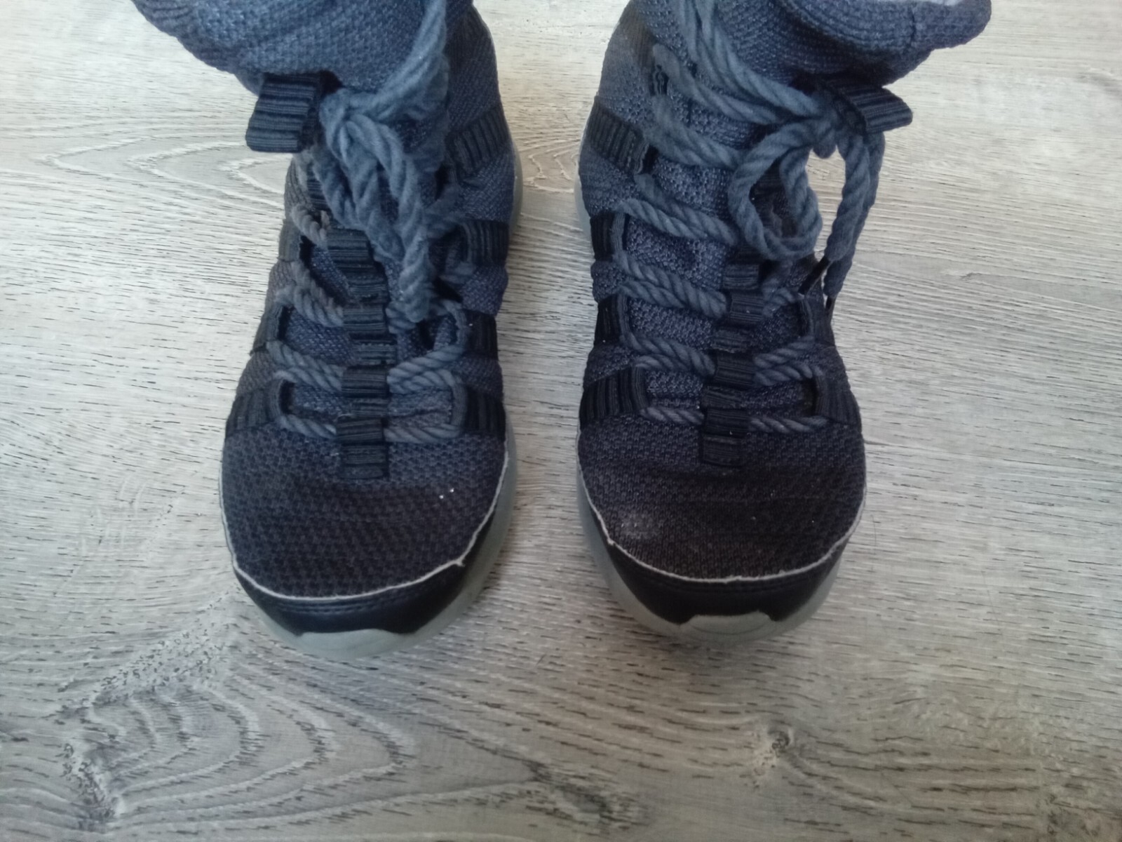 Afbeelding 6 van 12