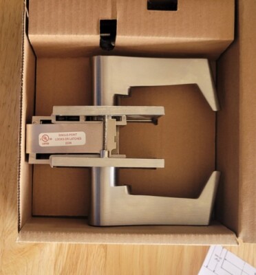NEW Corbin Russwin Unit Lock UT5257 ESE 626 Storeroom RH Lever Lock W ...