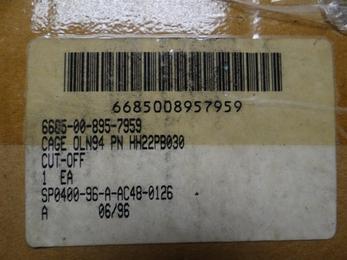 Carrier / White Rodgers Remote Bulb Temperature Controller P/N HH22PB030 - Picture 5 of 5