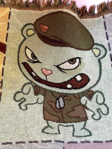 RARE~ Happy Tree Friends Single Cover Blanket 66" X 50" Fringe Edges-Hot Topic - Picture 12 of 15