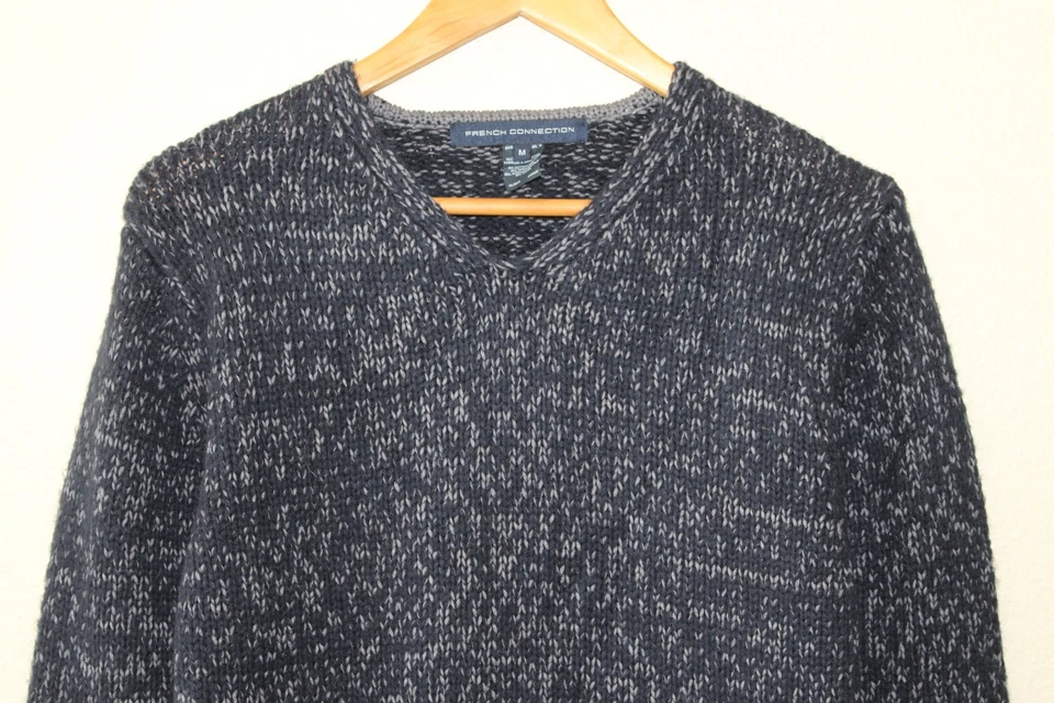 Suéter French Connection Para Hombres Negro Gris Mezcla de Lana Manga Larga Cuello en V M Foto 2 de 4