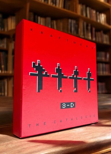 KRAFTWERK The Catalogue 3D 4-Disk Blu-ray Box Set+228 Page Book Unused Discs - Picture 4 of 13