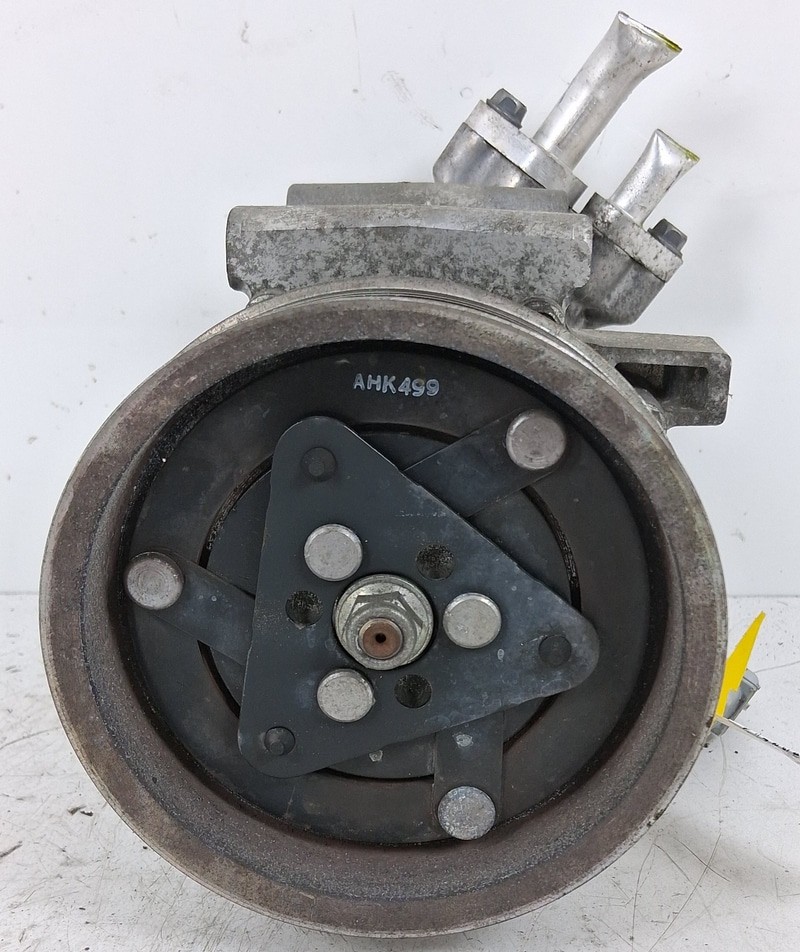 8200819568 Compressore a/c RENAULT TWINGO 2a Serie 1.2 16V (56Kw) Ber