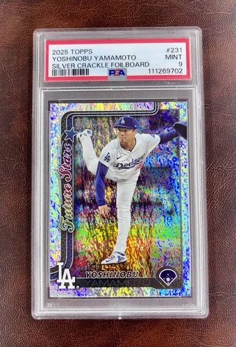 2025 Topps Yoshinobu Yamamoto Silver Crackle Foilboard PSA 9 Future Stars