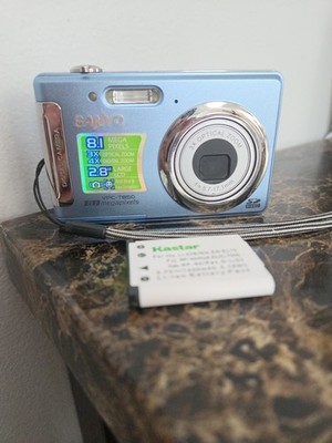 SANYO デジタルカメラ VPC T850 本体(作動確認済み) Sanyo VPC-T850 Digital Camera Blue - POWERS ON / BLANK SCREEN