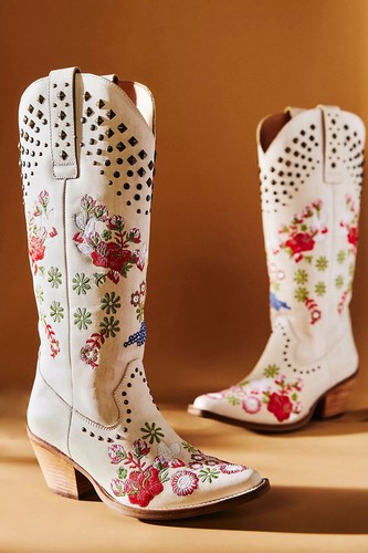 Nueva Bota de Vaquero Alta Anthropologie Dingo Amapola Bordada Tachonada Marfil Talla 7 - Imagen 1 de 12