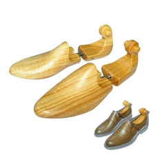 Oak Shoe Tree - Wood Shoe Trees for Men  Women, Wooden Shoe Stretcher Tree.