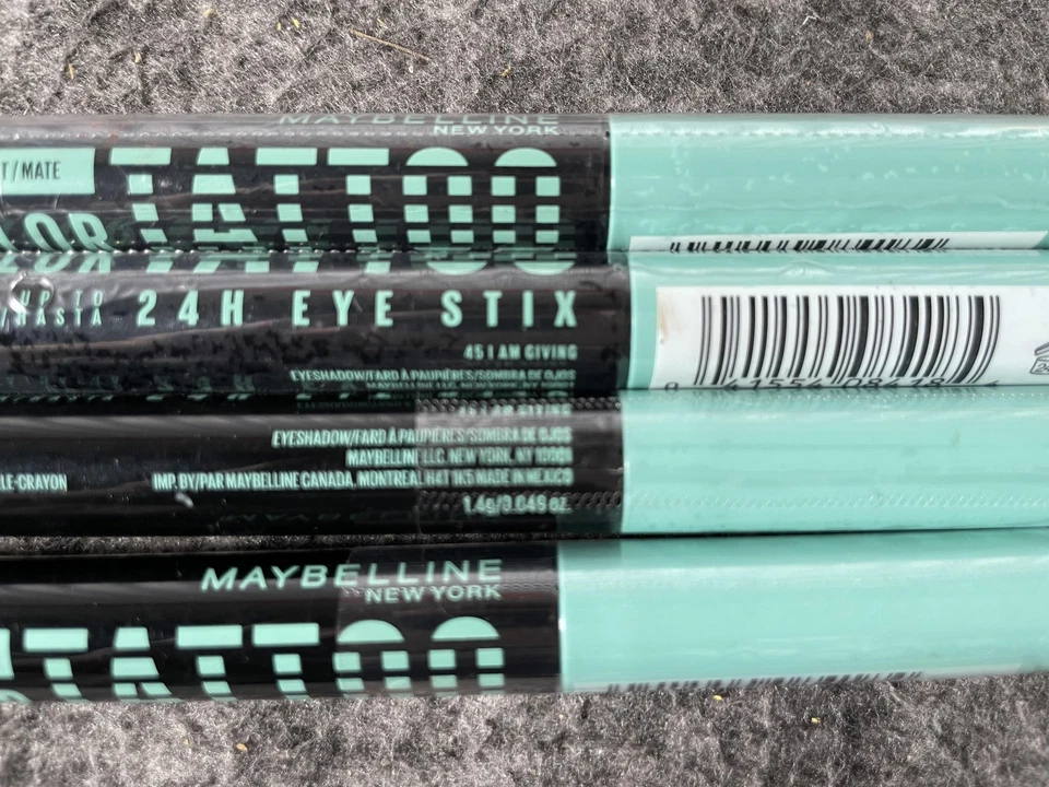 Lote de 4 sombras de ojos mate Maybelline Color Tattoo 24H Eye Stix 451 I Am Giving Foto 2 de 3