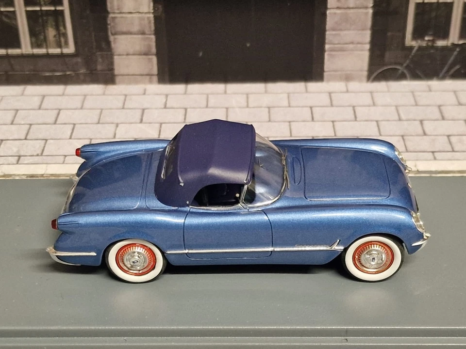 1/43 NEO SCALE MODELS - CHEVROLET CORVETTE C1 SPIDER CABRIOLET CLOSED 1953 - Immagine 4 di 4