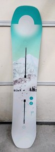 Burton Feelgood 2026 Womens, 142cm, Great Condition Only Ridden 1 Time