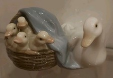 Lladro"Ducklings"4895 Spanish Porcelain ornament  figurine Mother&babies rrp£160