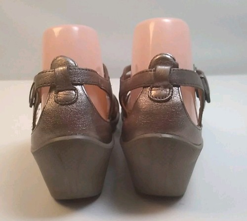 ECCO Low Heel Strappy Sandals Size 39 (US 8 / 8.5) - Picture 4 of 9