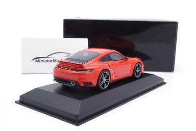 Porsche 911 Turbo S - Lavaorange - 2020 - 1:43 - Minichamps