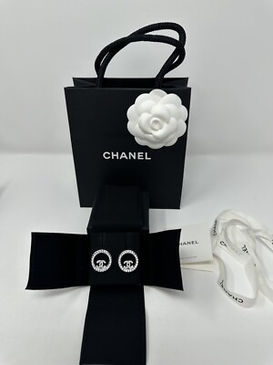 CHANEL:バレッタ(スタッツ) CHANEL<BR>シャネル ターンロック レザー バレッタ | CARA
