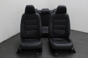 Original VW Jetta 6 Innenausstattung Sitze Leder Komfortsitze SHZ schwarz