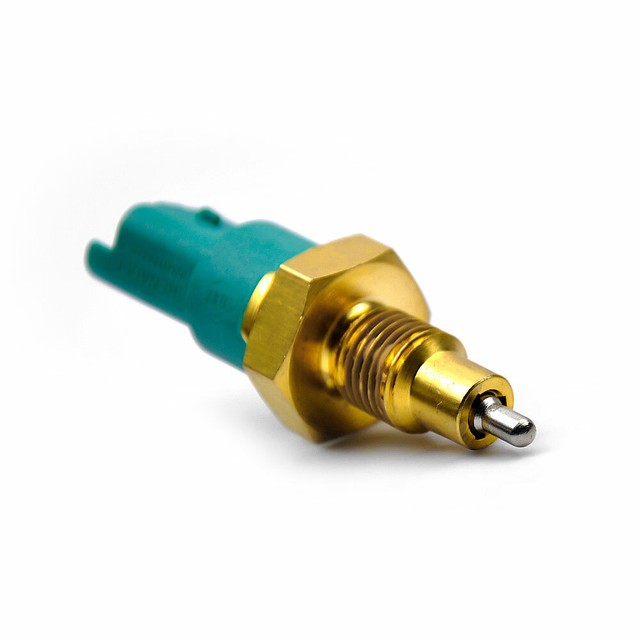 Reverse Light Switch 3200500QAE Fit for Nissan Tiida Renault Megane