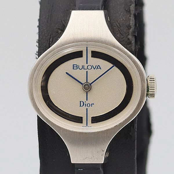 Montre femme Bulova x Dior W nom 2 55356 d'occasion cadran blanc ovale remontage manuel 