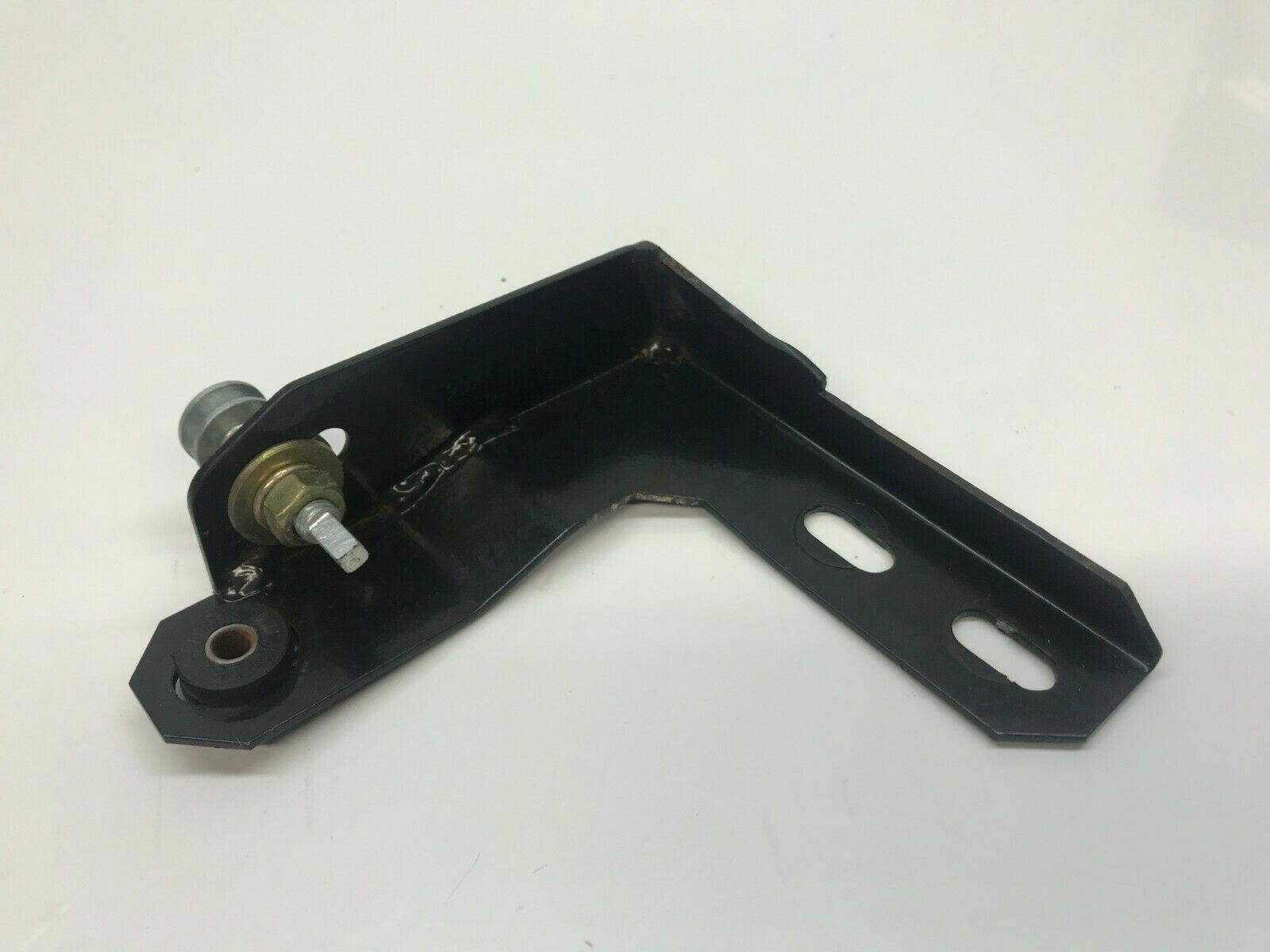 LAMBORGHINI MURCIELAGO PASSENGER RH SIDE RADIATOR MOUNTING BRACKET OEM 410813686