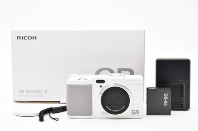 1832 Auslösungen【NEAR MINT mit BOX】 Ricoh GR Digital IV 10.4MP...