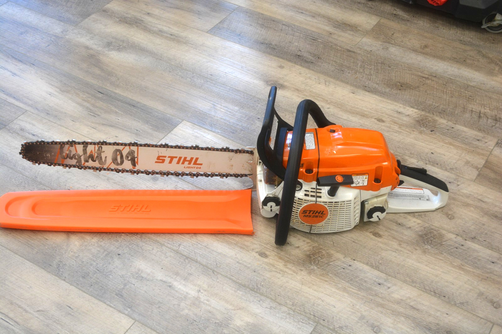 Stihl MS261C Gas Powered Chainsaw w/20'' Bar *Light Use*  FREE SHIPPING