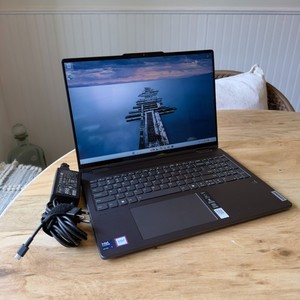 Lenovo Yoga 7 15.6インチ ジャンク品 16IML9 Lenovo Yoga 7 15.6