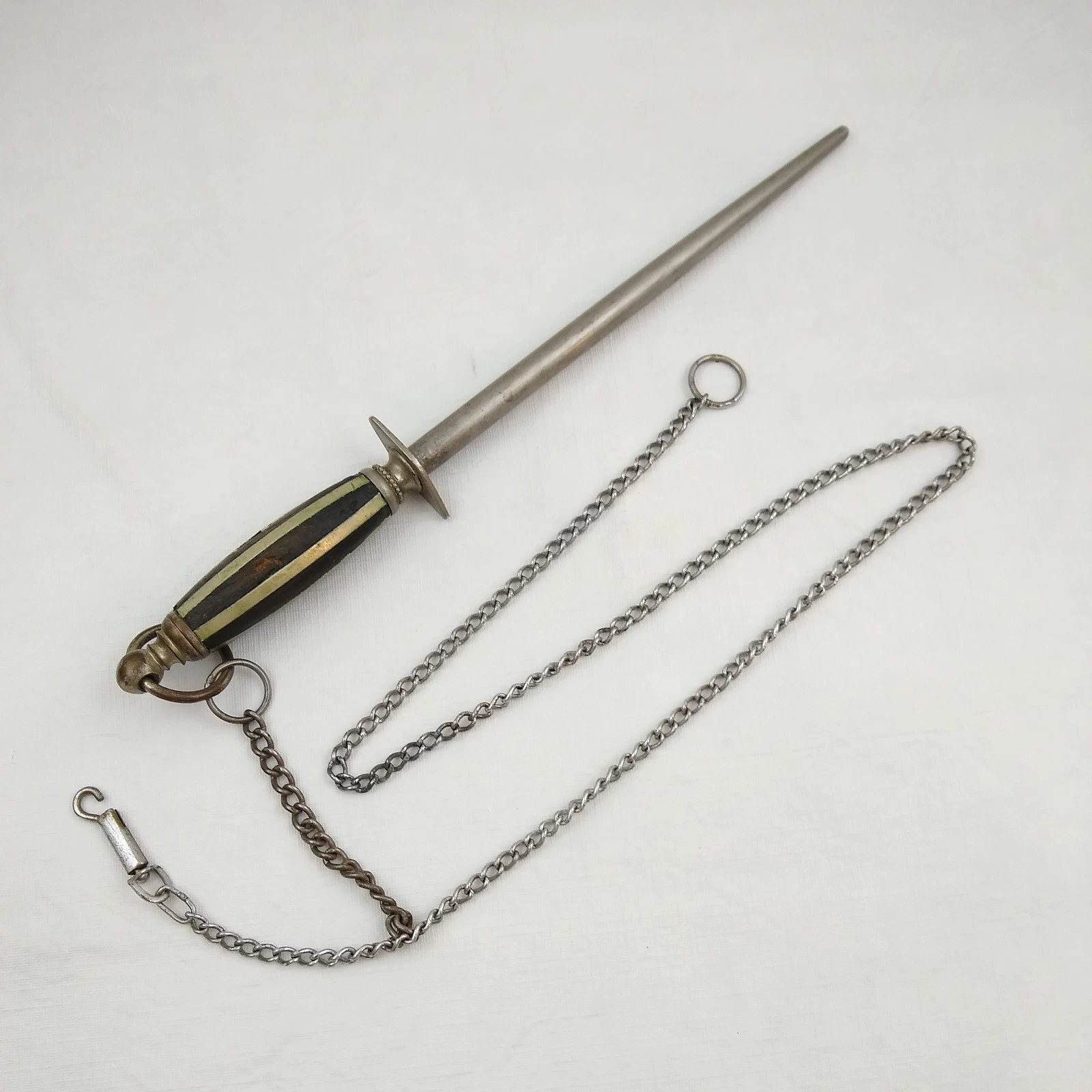 Antique F Dick Germany Honing Steel Butcher Knife Sharpener Ornate Handle Chain
Opens in a new windo